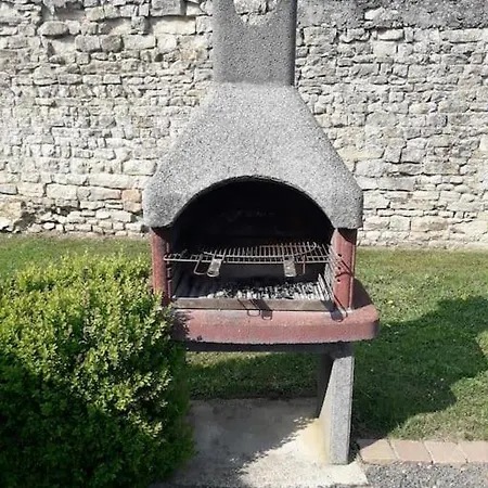 Jolie Maison Pour 4 A 6 Personnes * Ellon
