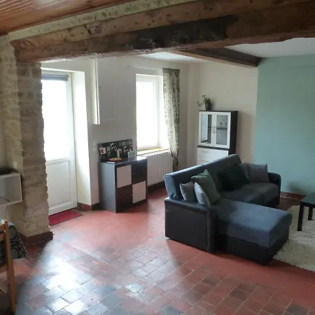 Holiday home Jolie Maison Pour 4 A 6 Personnes Ellon