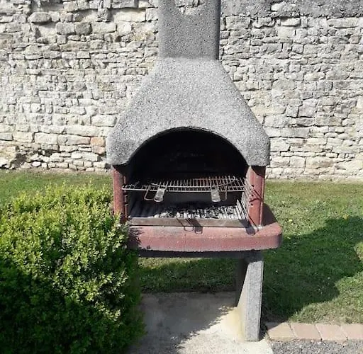 Jolie Maison Pour 4 A 6 Personnes * Ellon