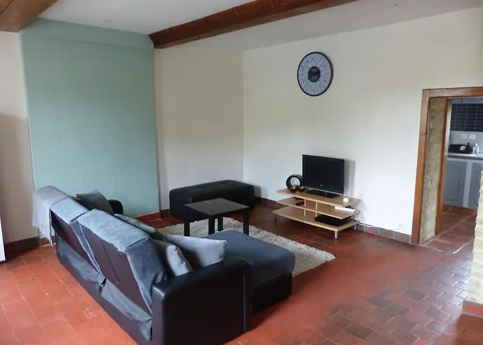 Feriehus Jolie Maison Pour 4 A 6 Personnes *